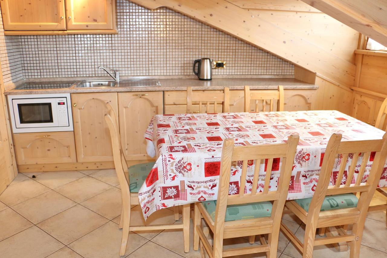 Bike&Ski Centro Apartments Livigno Exterior photo